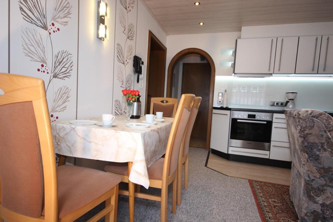 Ferienhaus Marienweg Халенберг Стая снимка