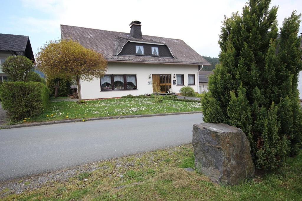 Ferienhaus Marienweg Халенберг Екстериор снимка